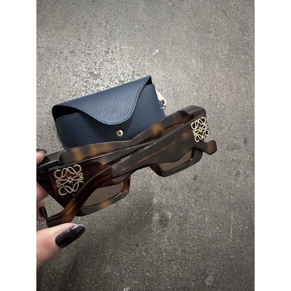 Loewe Acetate Cateye Sunglasses in Blonde Havana & Brown - Picture 4 of 6